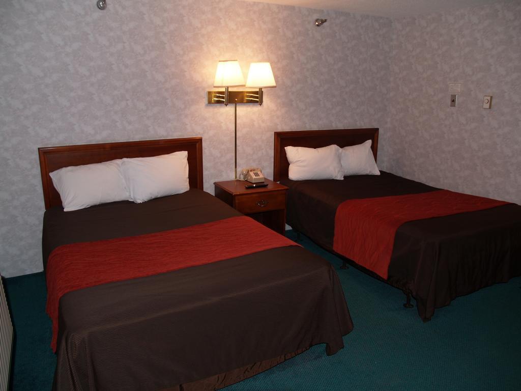 Bangor Inn & Suites Szoba fotó
