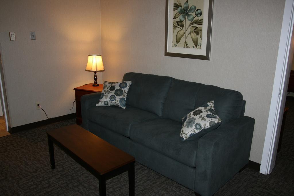 Bangor Inn & Suites Szoba fotó